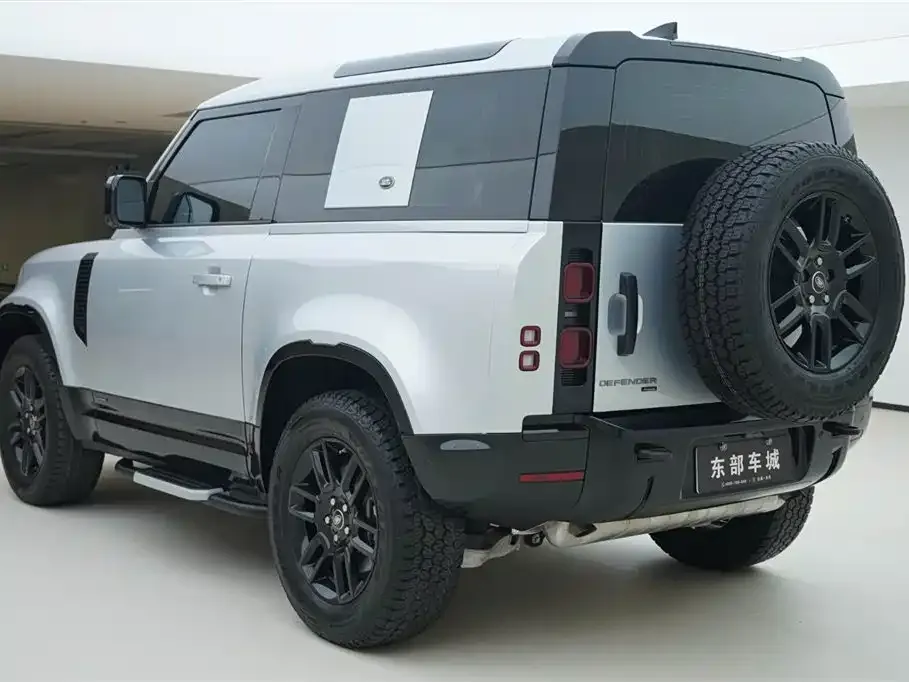 Land Rover Defender — фото 5