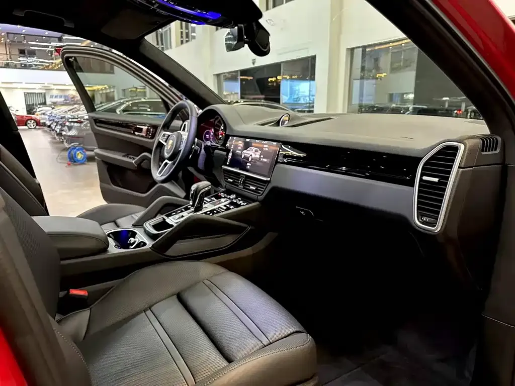 Porsche Cayenne 2021 из CN, фото 7