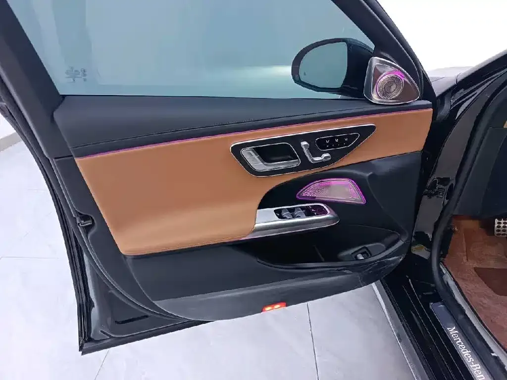 Mercedes-Benz E-Class 2024 из CN, фото 10