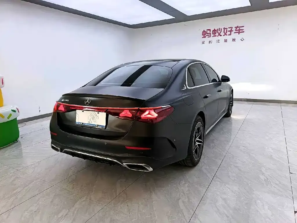 Mercedes-Benz E-Class 2024 из CN, фото 6