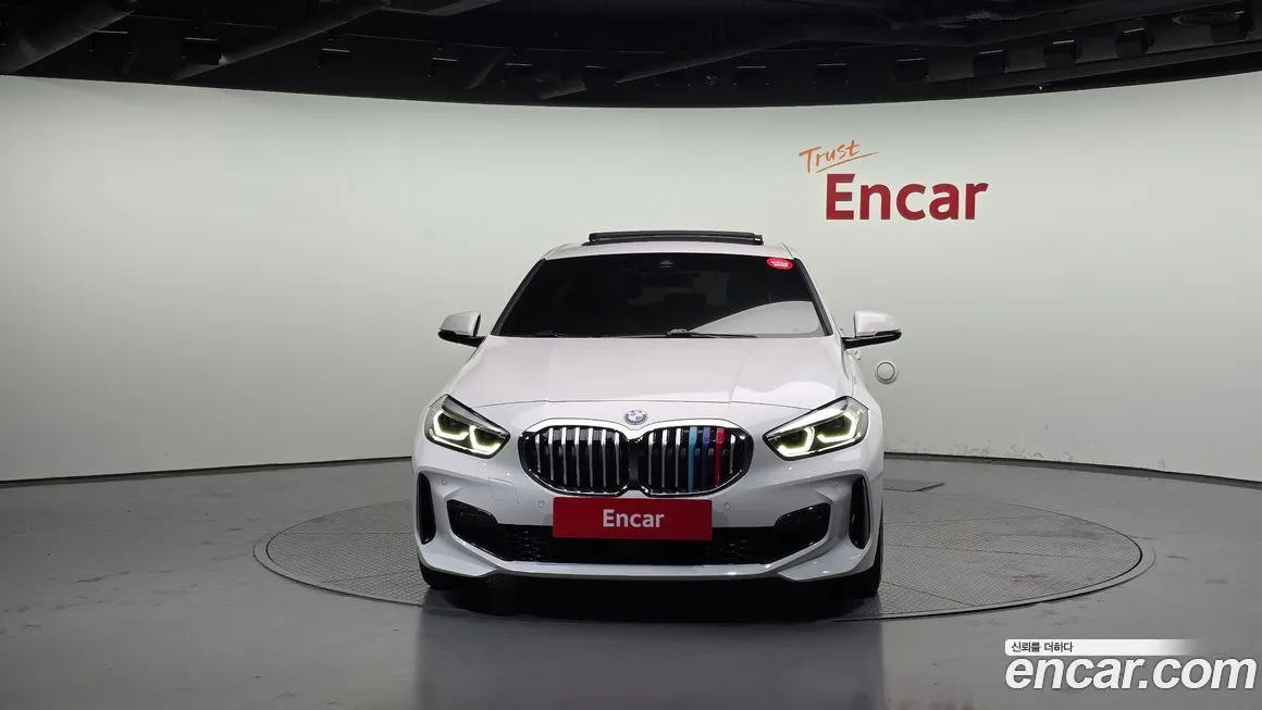 BMW 1-Series 2023 из KR, фото 3