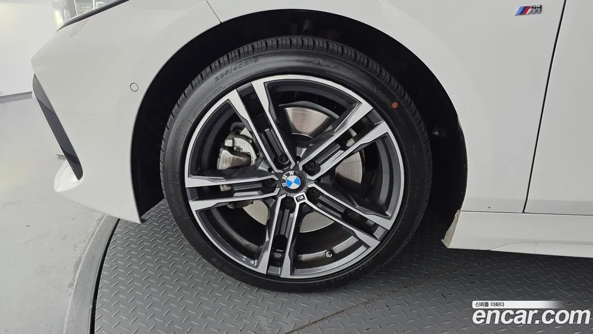BMW 1-Series 2023 из KR, фото 5
