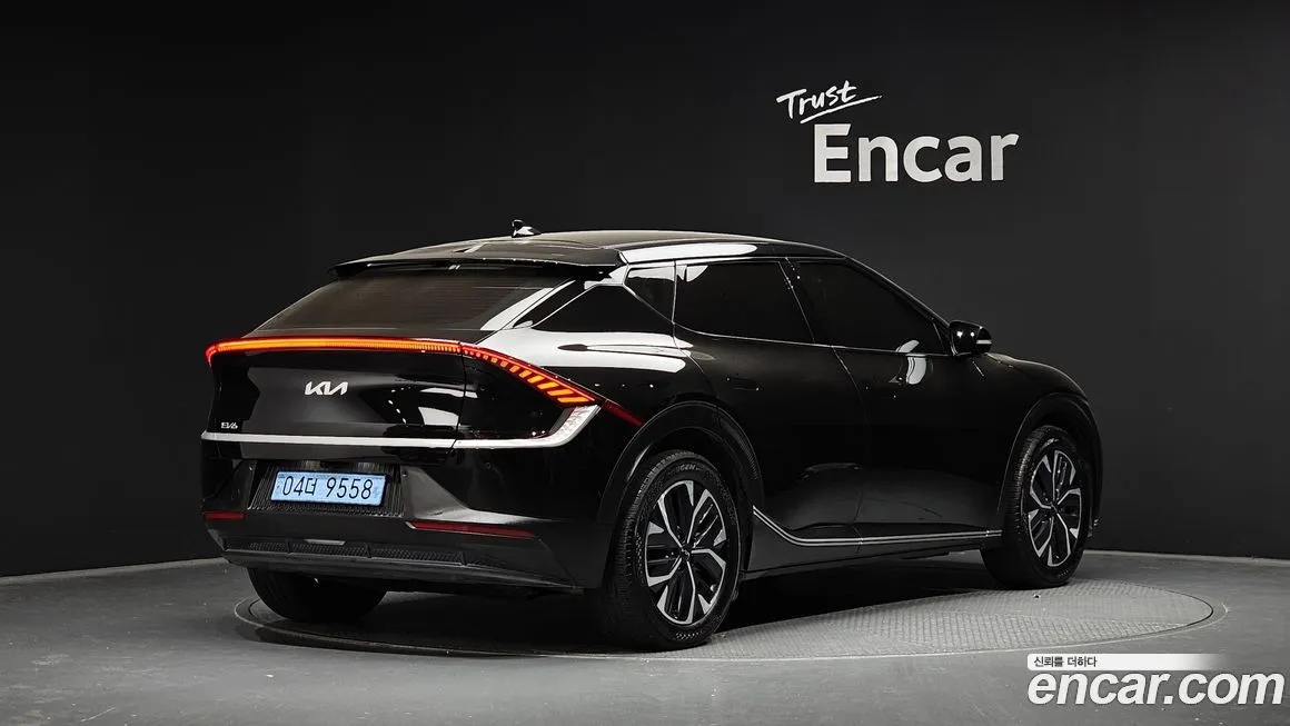 Kia EV6 — фото 2