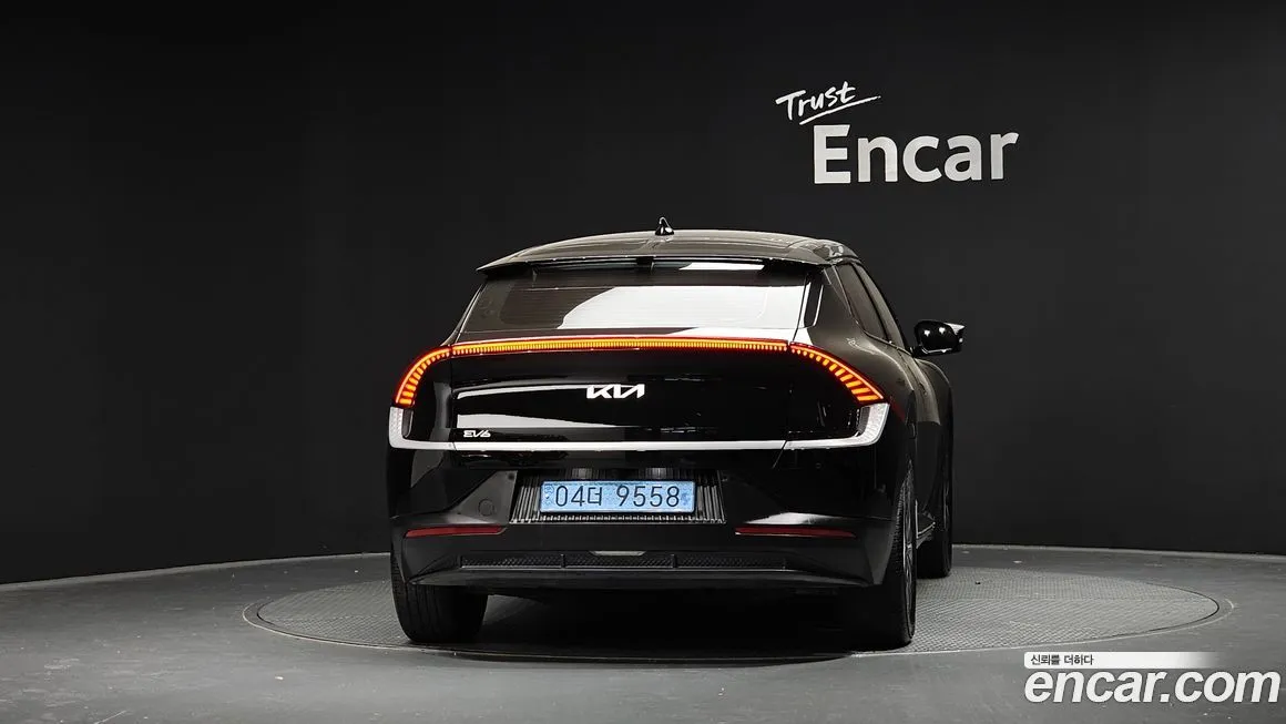 Kia EV6 — фото 4