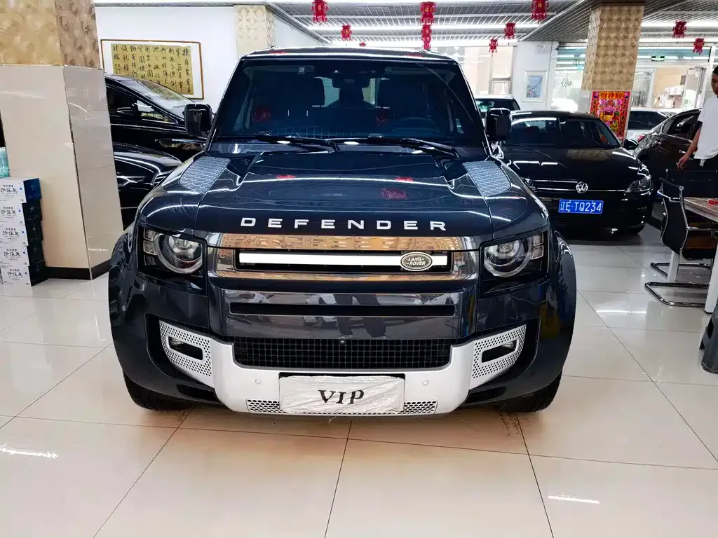Land Rover Defender — фото 2