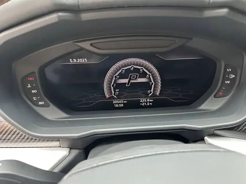 Lamborghini Urus 2021 из CN, фото 5