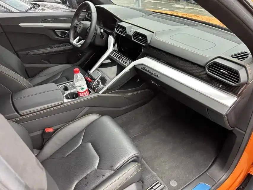 Lamborghini Urus 2021 из CN, фото 6