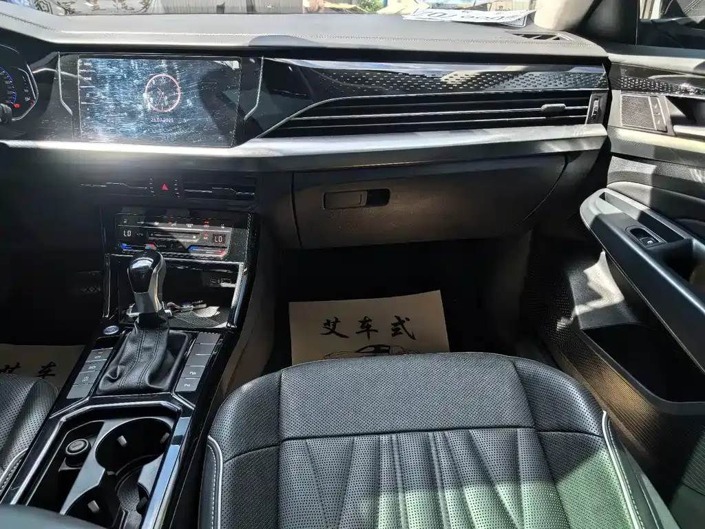 Volkswagen Passat 2022 из CN, фото 9