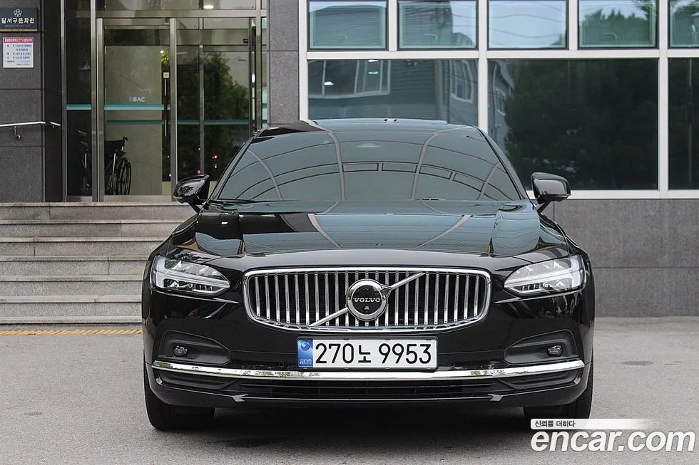 Volvo S90 2023 из KR, фото 2