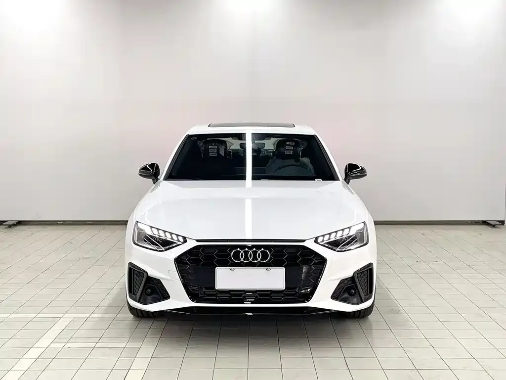 Audi A4L 2024 из CN, фото 2