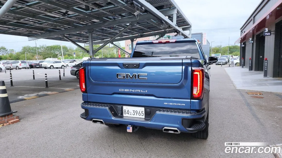 GMC Sierra — фото 4