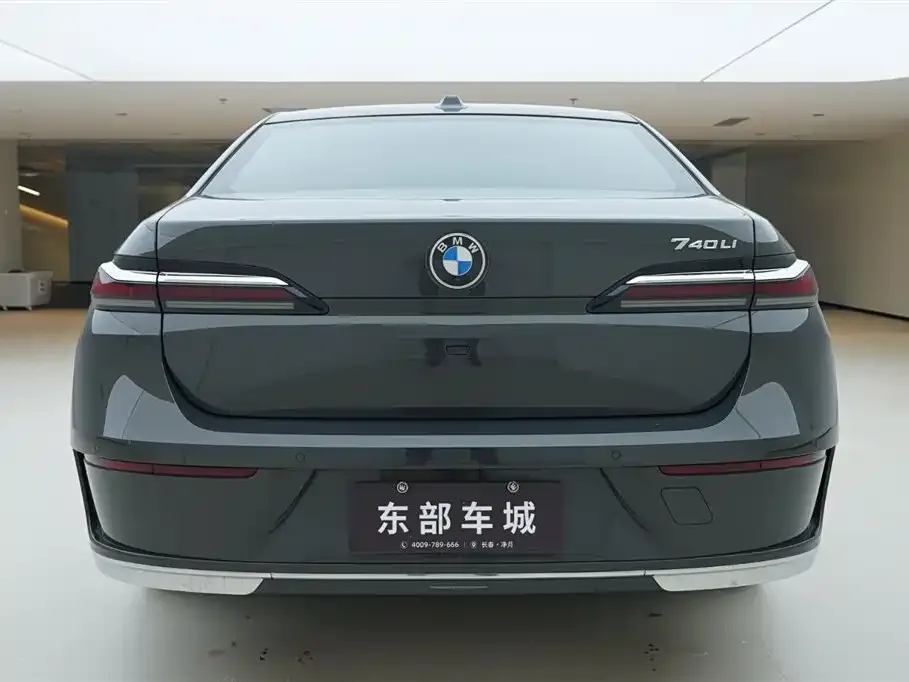 BMW 7 Series 2024 из CN, фото 4
