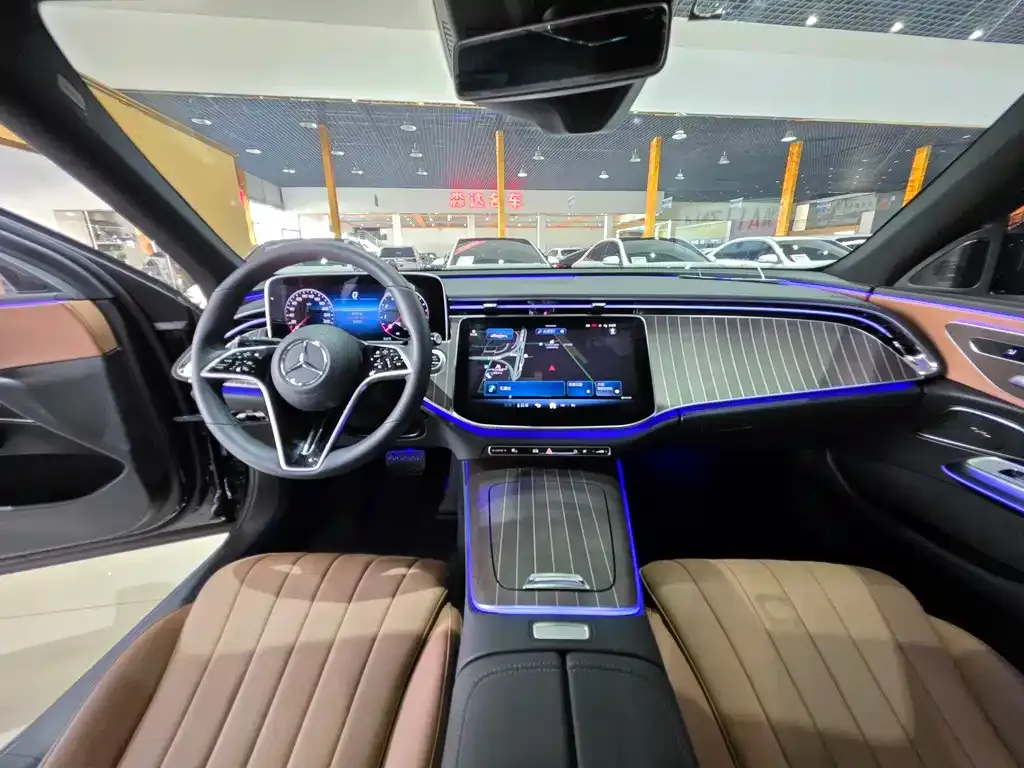 Mercedes-Benz E-Class 2025 из CN, фото 10