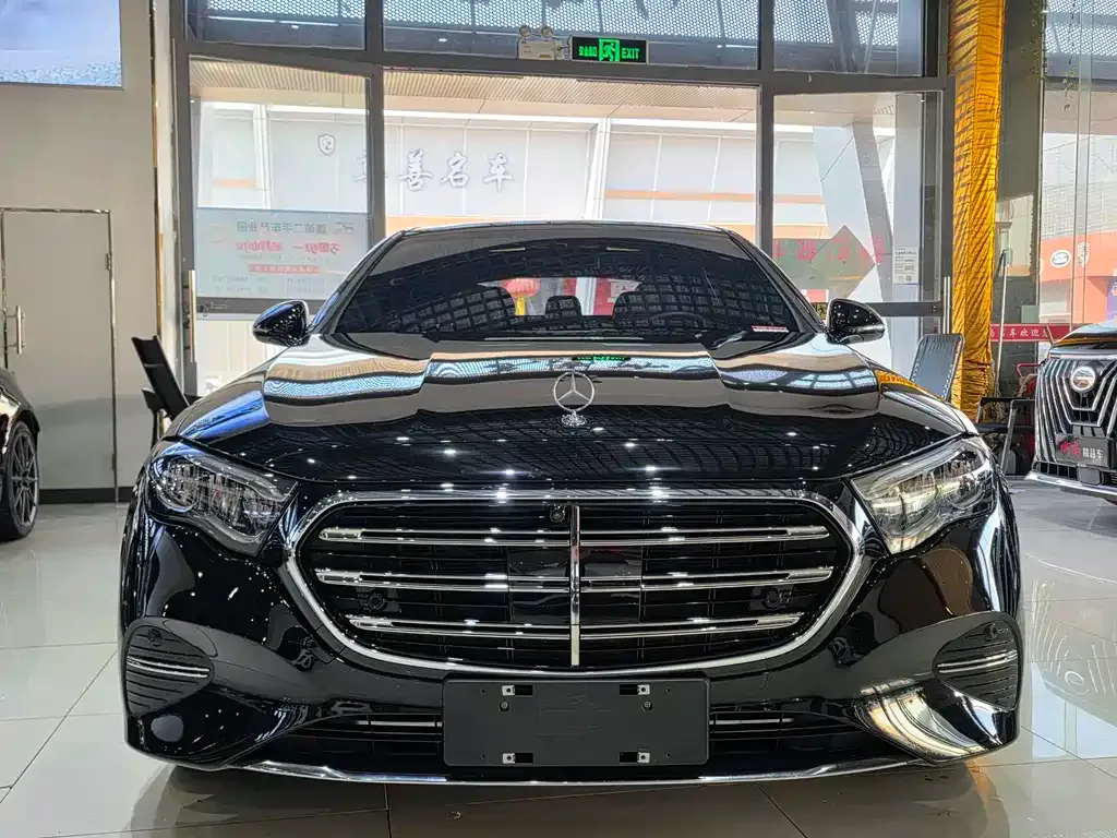 Mercedes-Benz E-Class 2025 из CN, фото 3