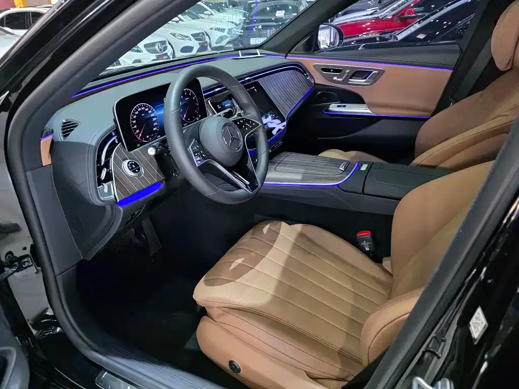 Mercedes-Benz E-Class 2025 из CN, фото 7