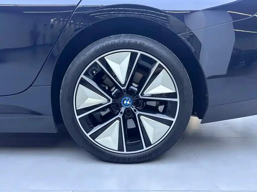 BMW i3 2023 из CN, фото 8