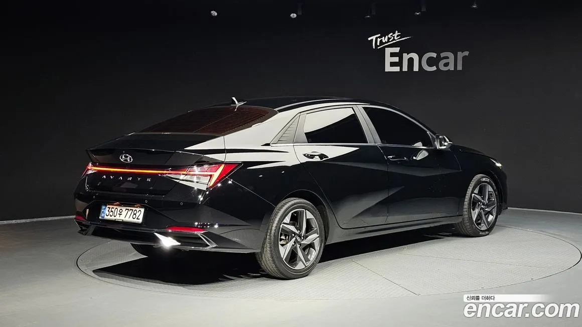 Hyundai AVANTE 2021 из KR, фото 2