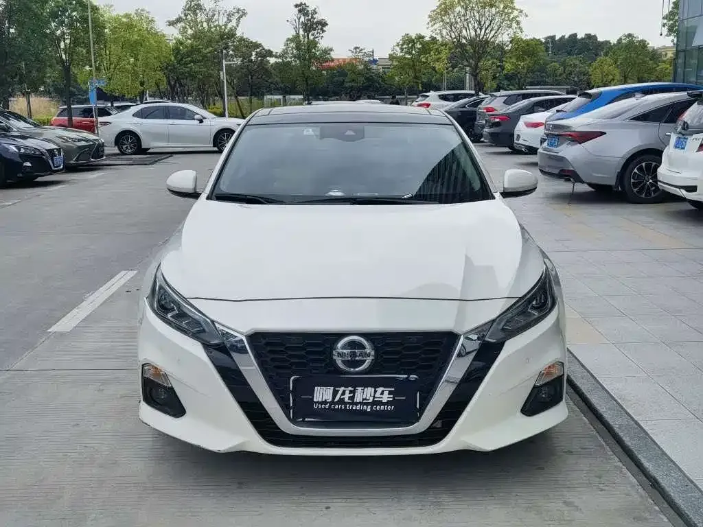 Nissan Teana — фото 2