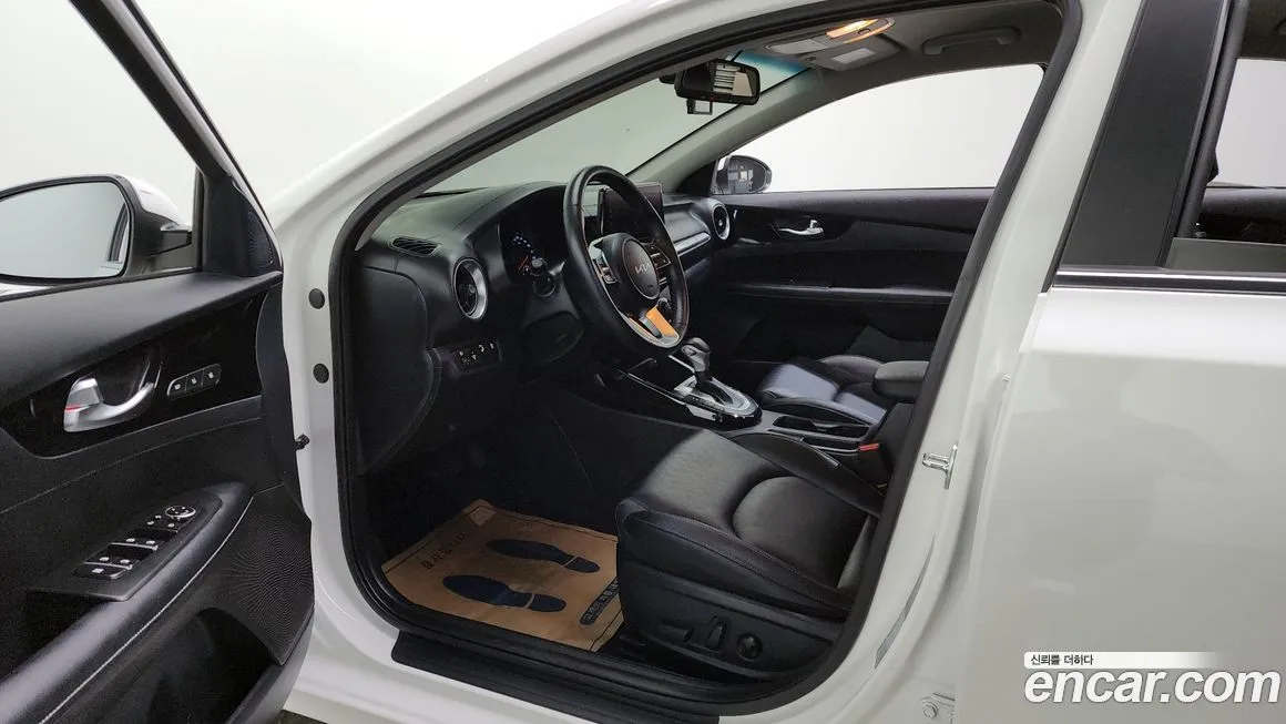 Kia K3 2022 из KR, фото 10