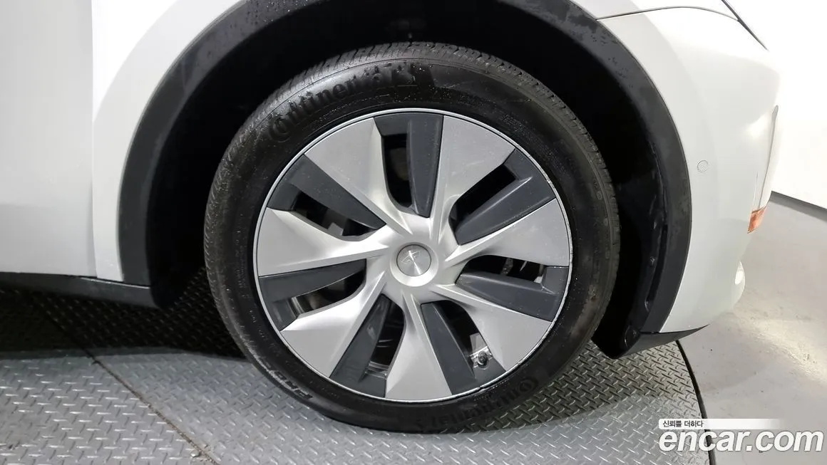 Tesla Model Y 2022 из KR, фото 5