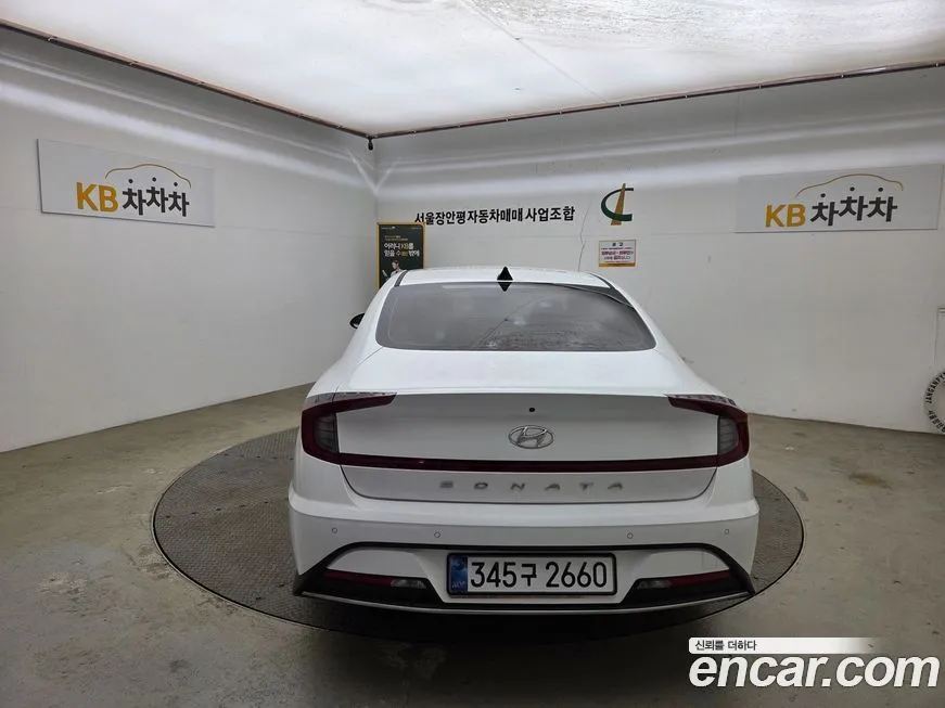 Hyundai Sonata 2021 из KR, фото 4