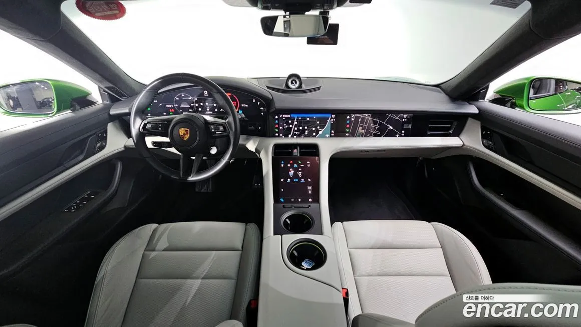 Porsche Taycan 2021 из KR, фото 7