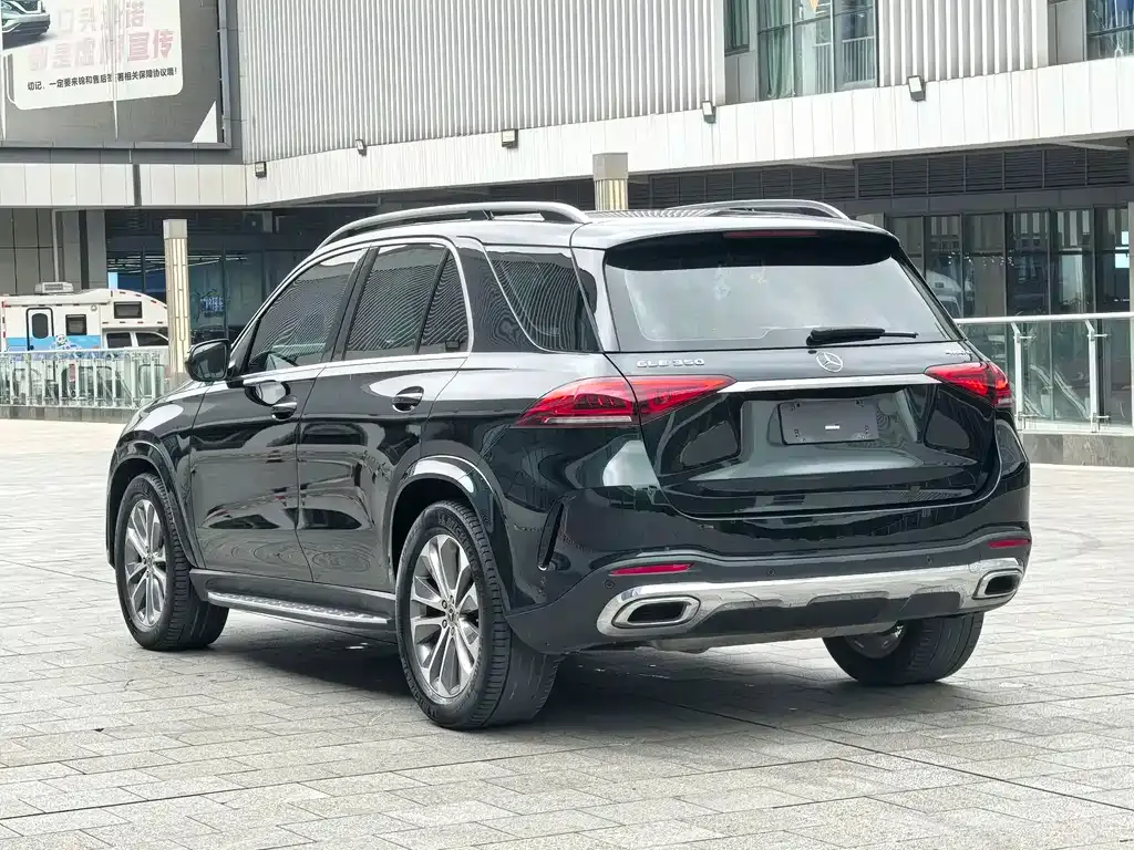 Mercedes-Benz GLE — фото 7