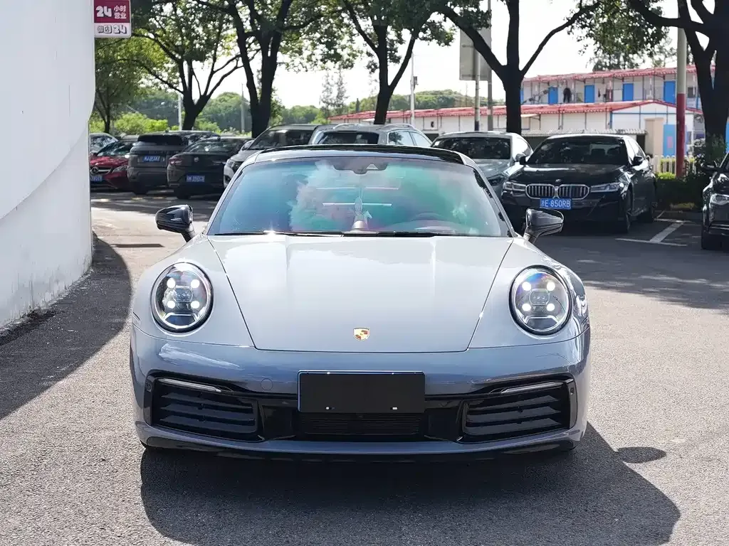 Porsche 911 2023 из CN, фото 6