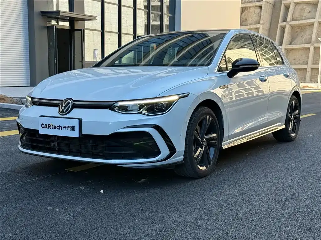 Volkswagen Golf 2022 из CN, фото 1