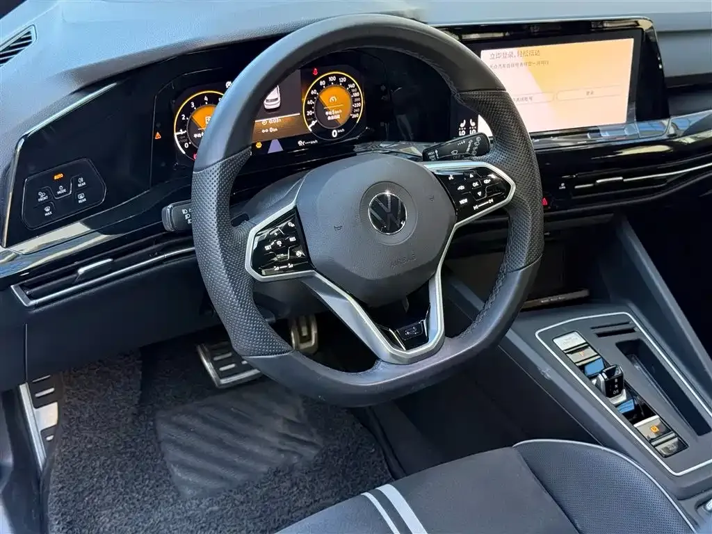 Volkswagen Golf 2022 из CN, фото 7