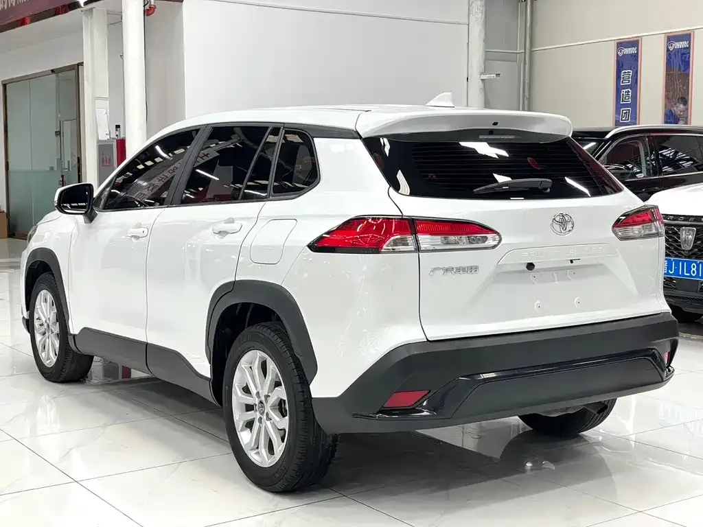 Toyota Frontlander 2022 из CN, фото 4