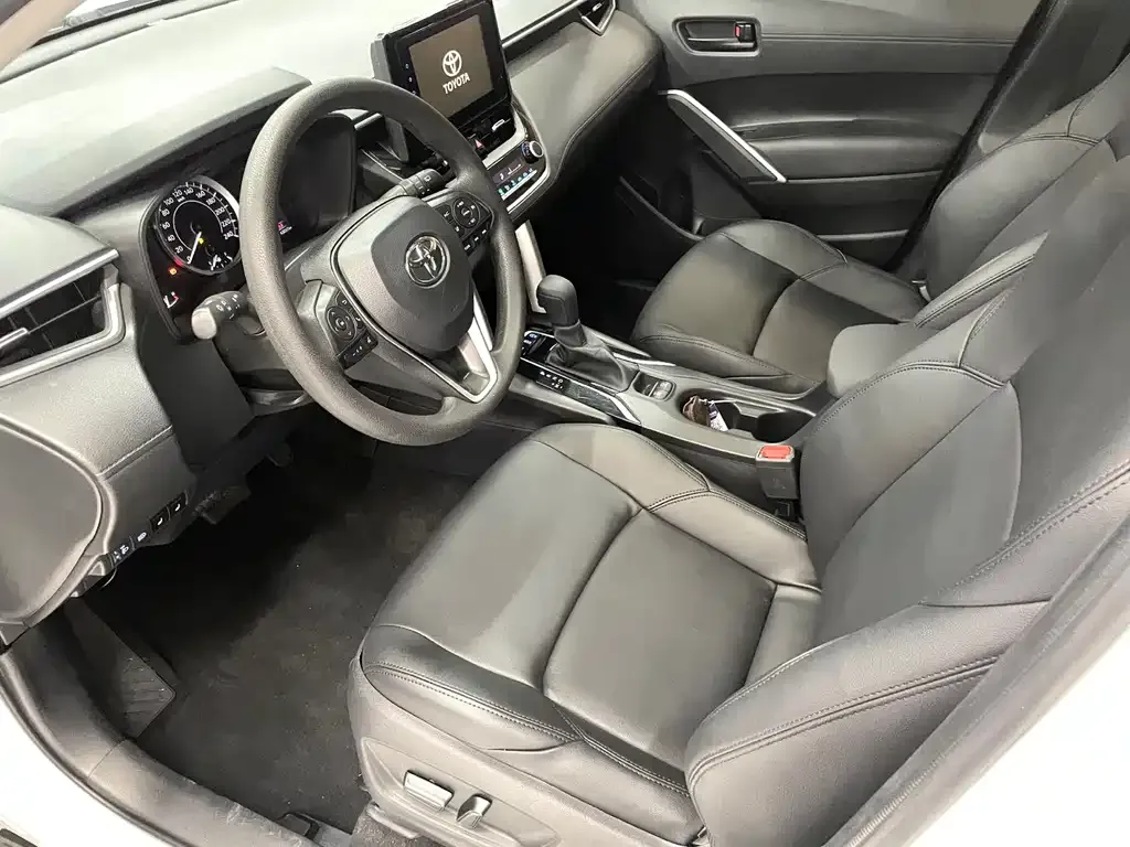 Toyota Frontlander 2022 из CN, фото 8