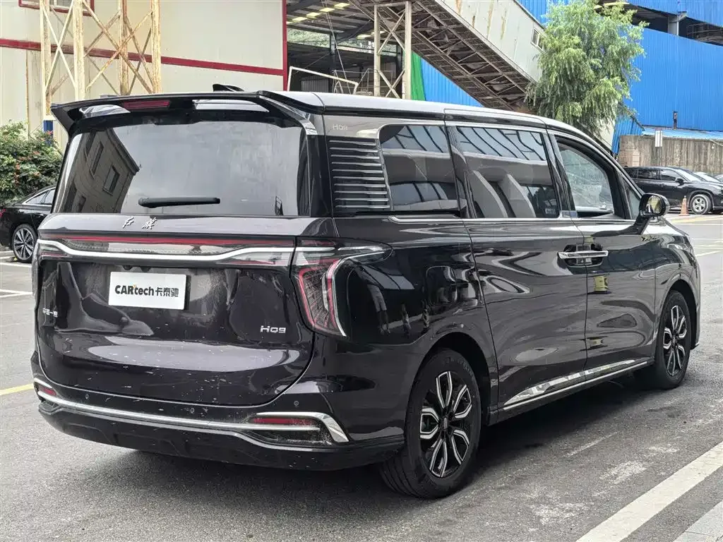 Hongqi HQ9 2023 из CN, фото 3