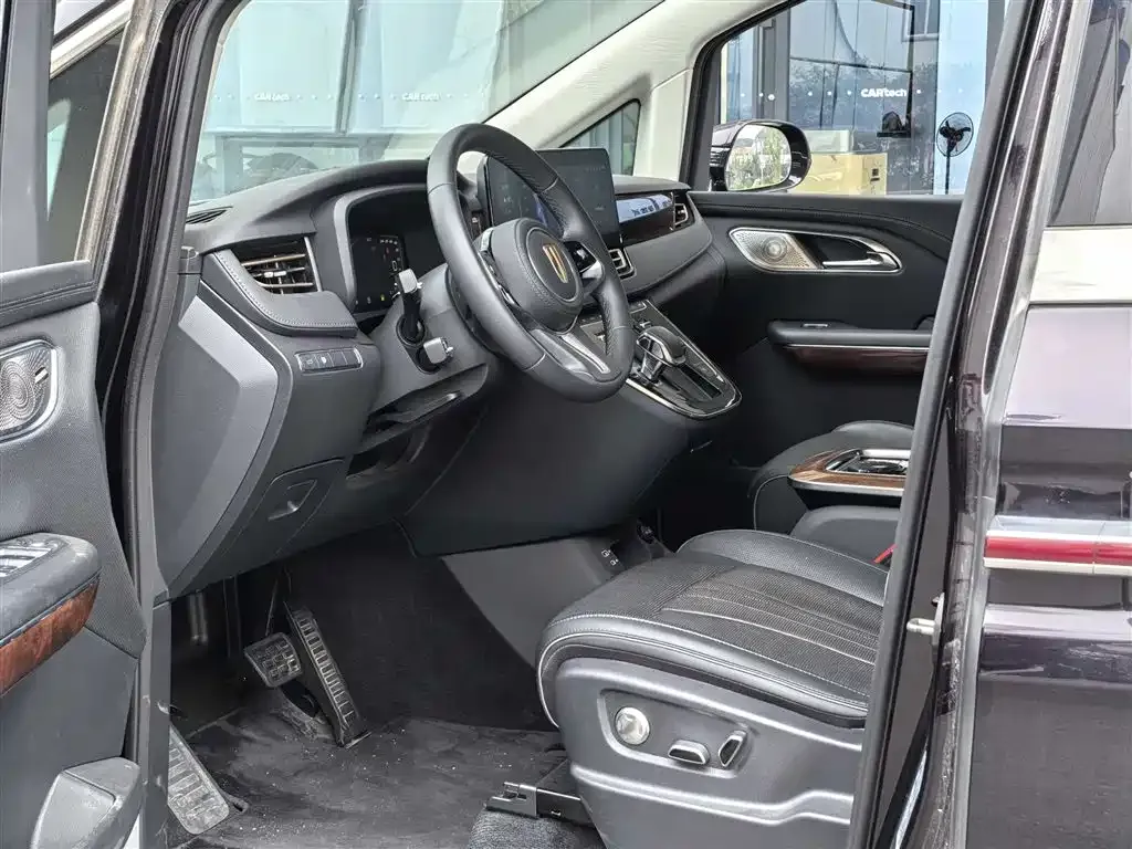 Hongqi HQ9 2023 из CN, фото 6