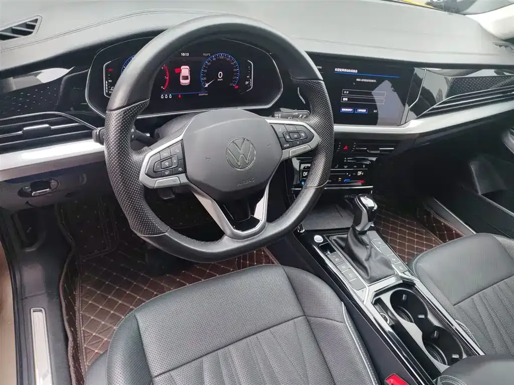 Volkswagen Passat — фото 10