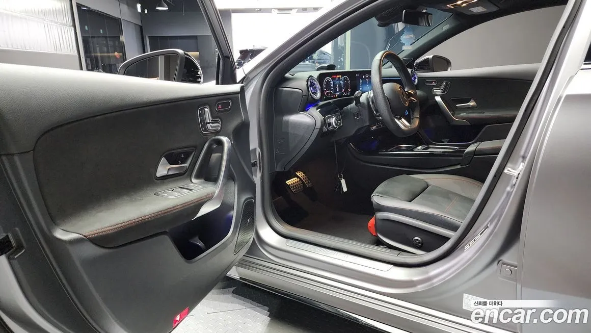 Mercedes-Benz A-Class 2024 из KR, фото 10