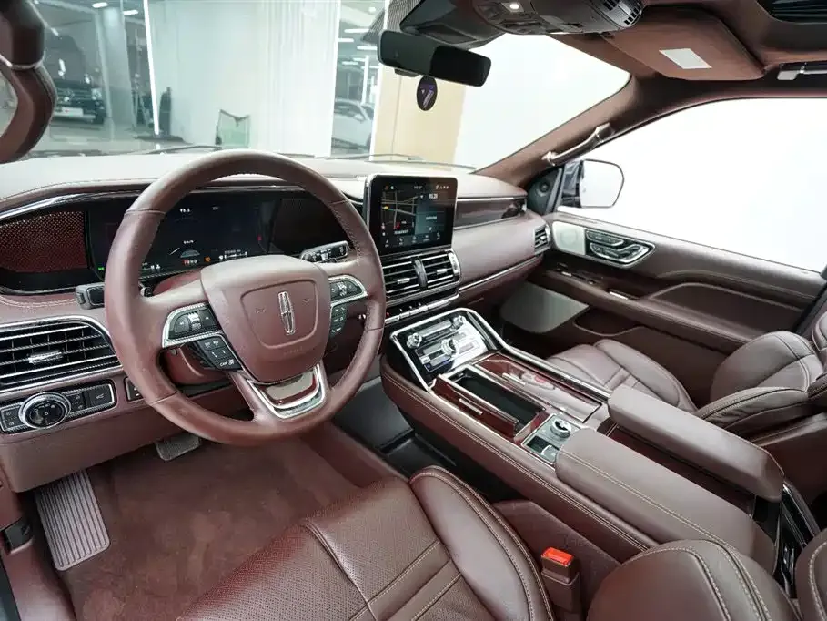 Lincoln Navigator 2022 из CN, фото 3