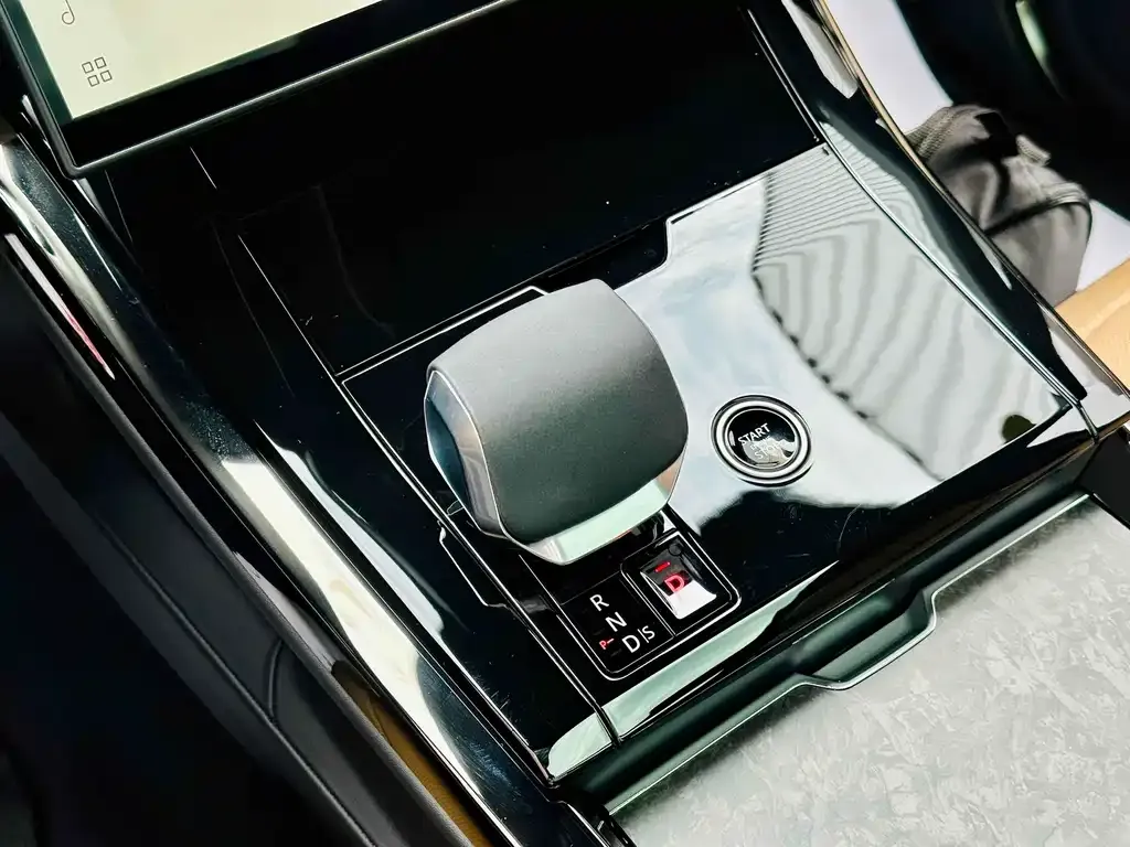 Land Rover Sport 2024 из CN, фото 9