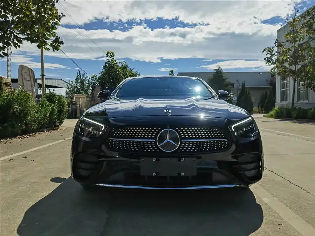 Mercedes-Benz E-Class 2023 из CN, фото 3