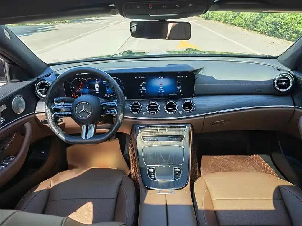Mercedes-Benz E-Class 2023 из CN, фото 8
