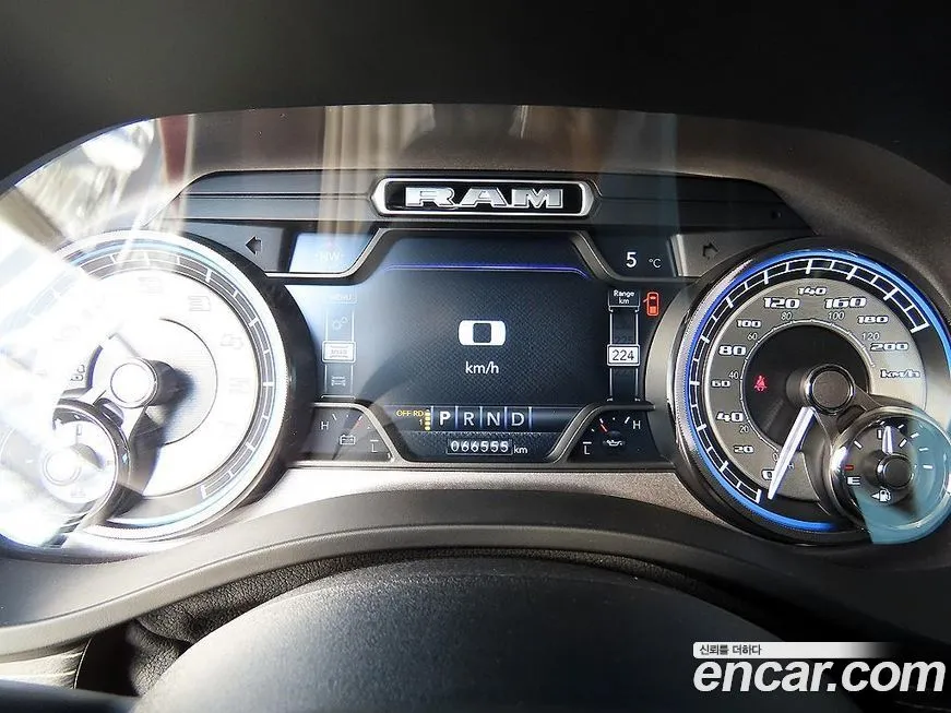 Dodge Ram Pick Up 2021 из KR, фото 9