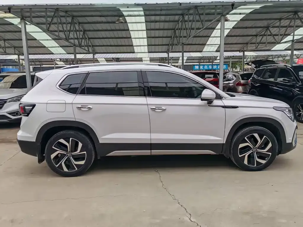 Volkswagen Tharu 2023 из CN, фото 6