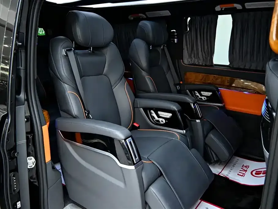 Mercedes-Benz Vito 2023 из CN, фото 9