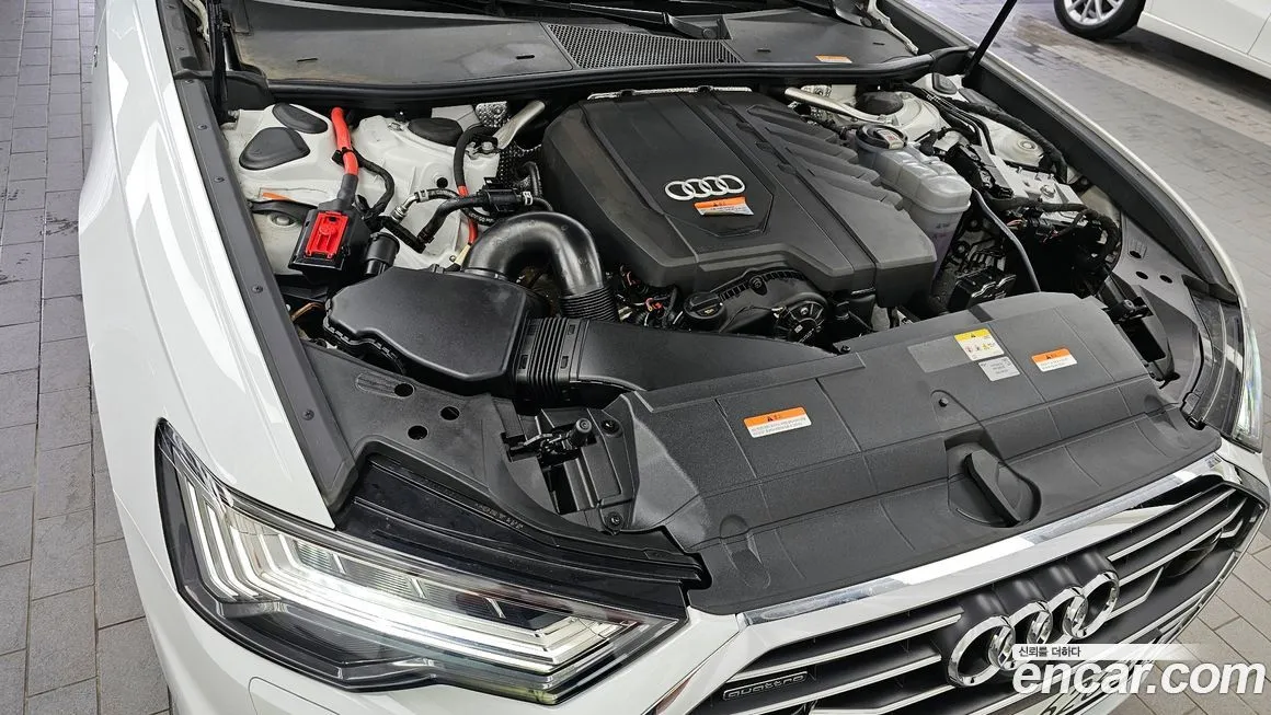 Audi A6 — фото 6