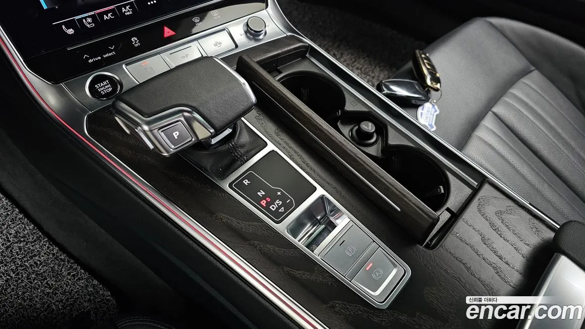 Audi A6 — фото 9
