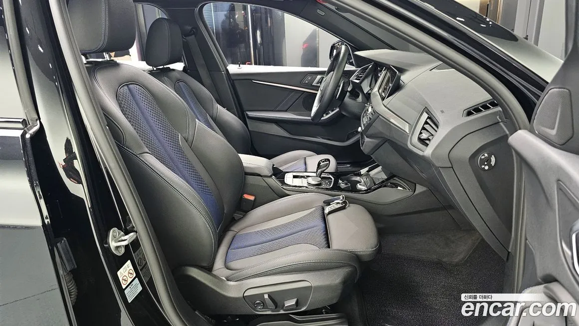 BMW 1-Series 2023 из KR, фото 10