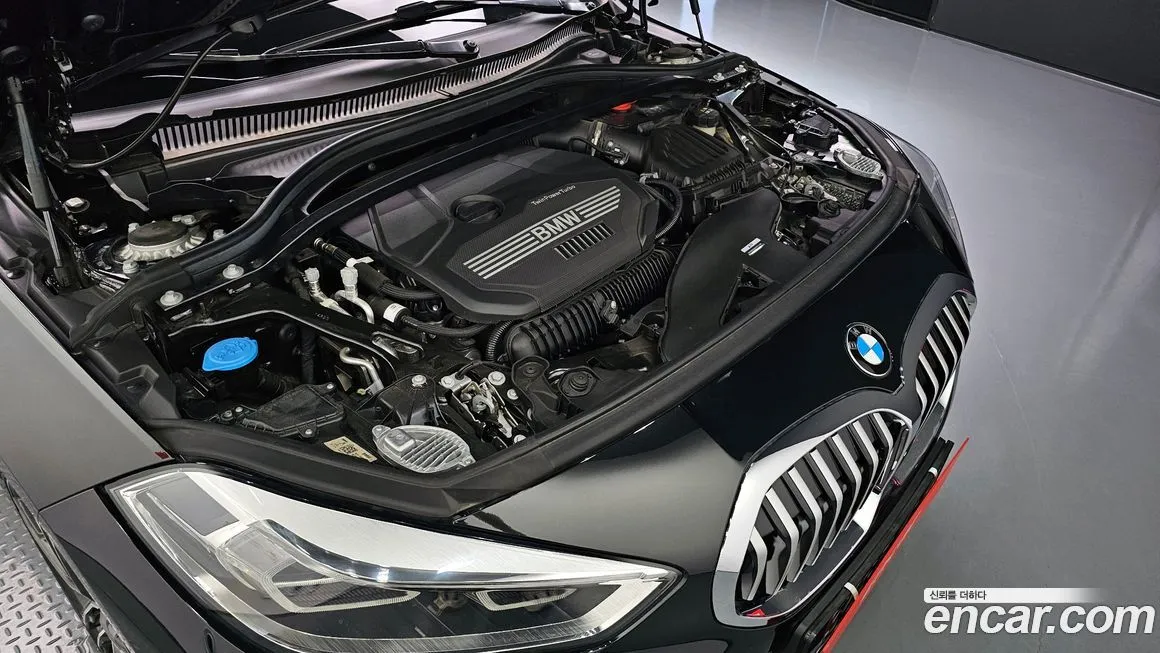 BMW 1-Series 2023 из KR, фото 6