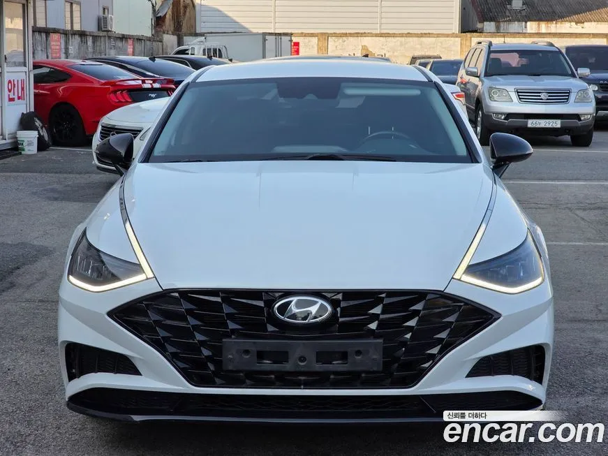 Hyundai Sonata 2022 из KR, фото 2