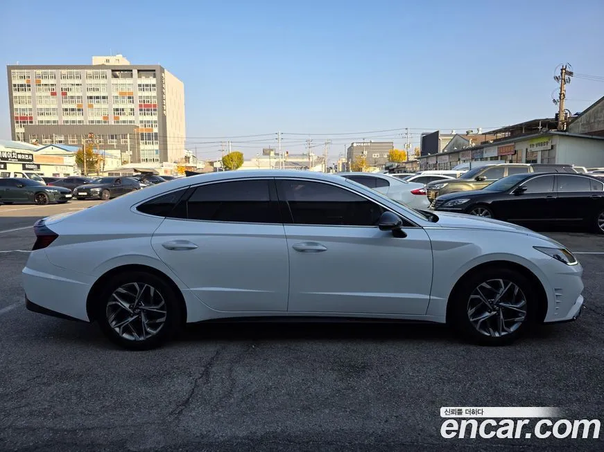 Hyundai Sonata 2022 из KR, фото 4