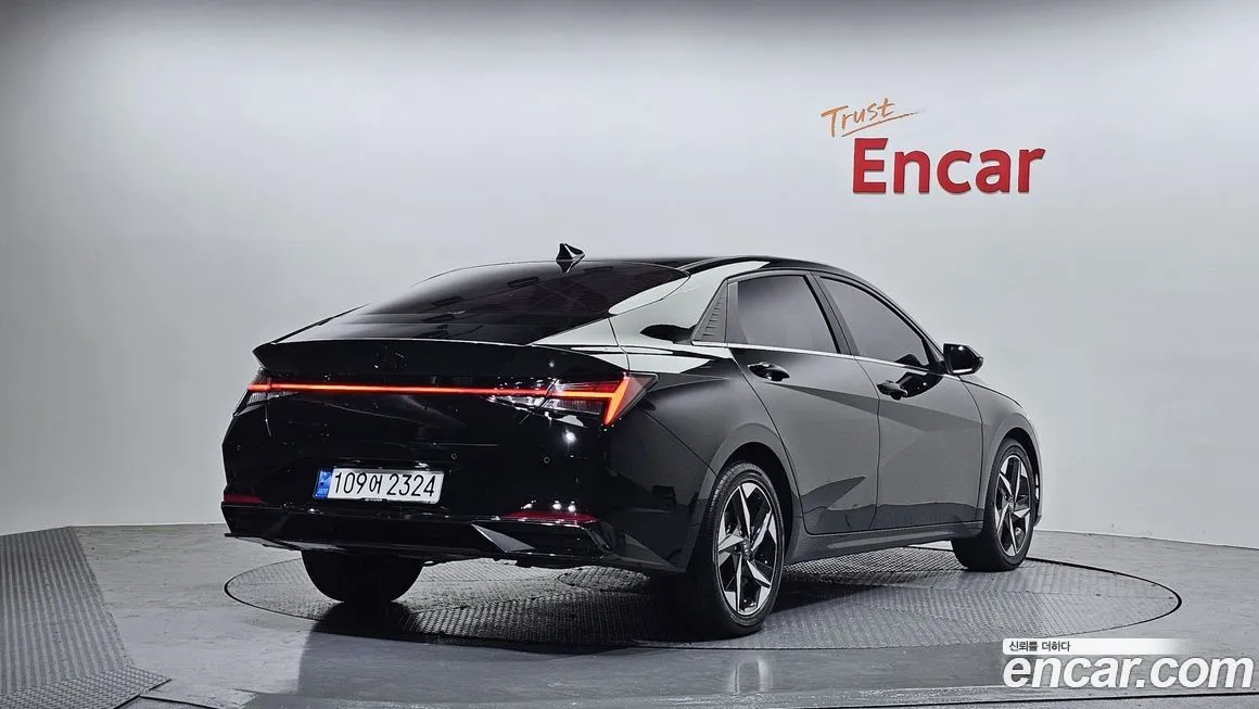 Hyundai AVANTE — фото 2